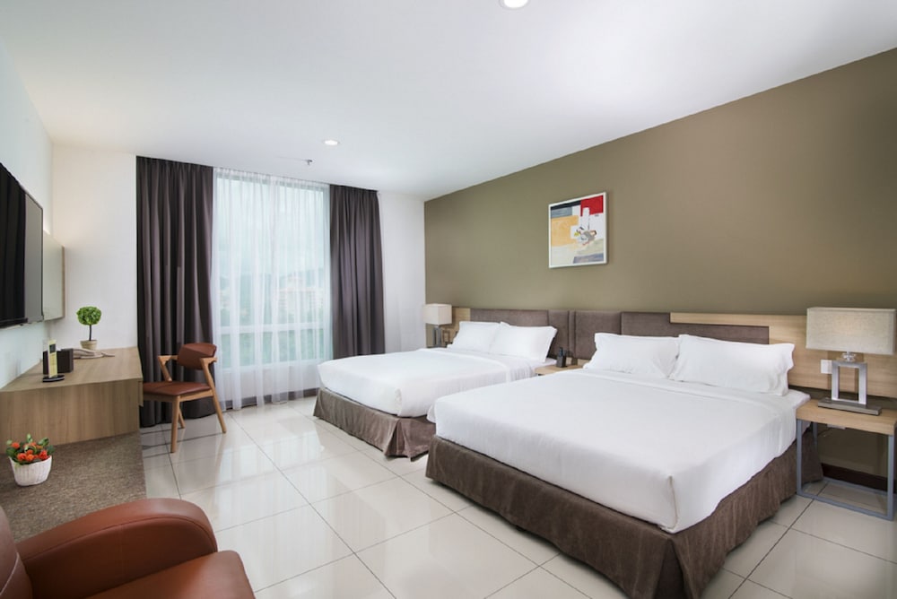 one pacific hotel and serviced apartments