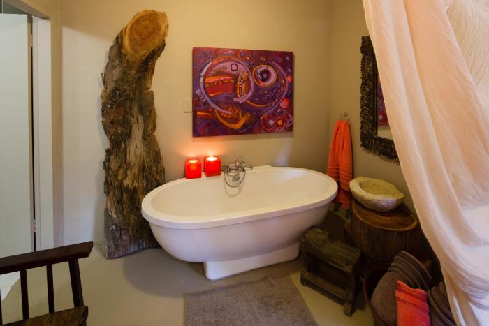 the art guesthouse