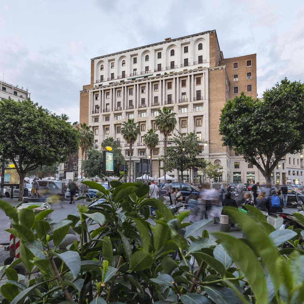 boutique hotel piazza carita