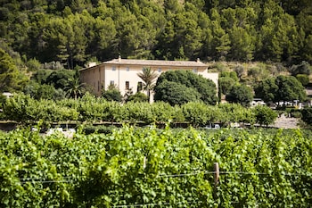 son brull hotel and spa