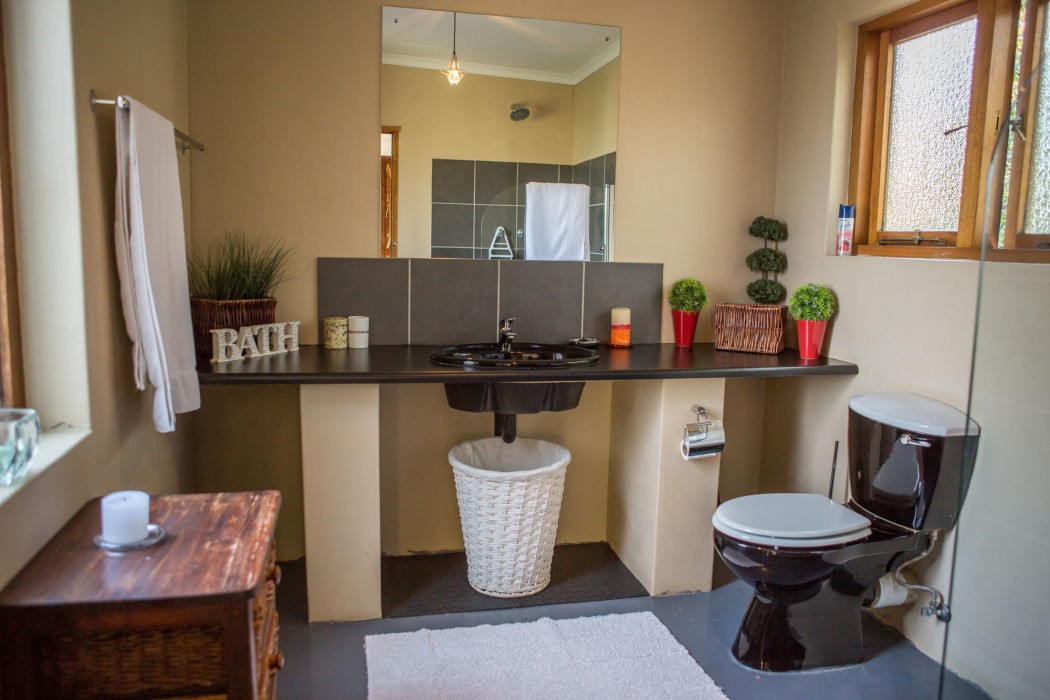 Moonflower Cottages,Farrarmere>>East Rand,3 star