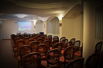 Hotel Joy,Caserta>>Campagna,3 star