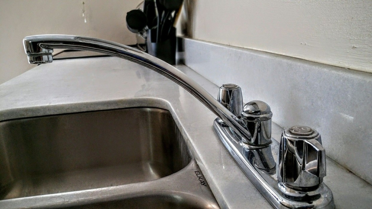 new kingston guest apartment at donhead