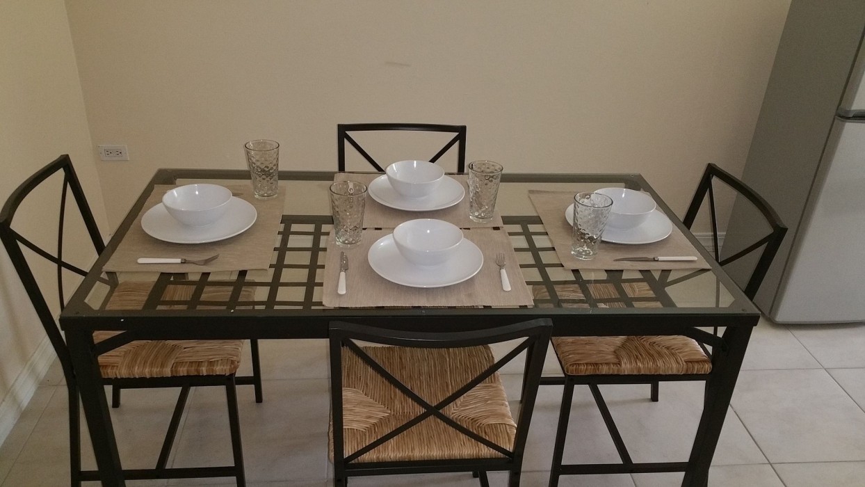 new kingston guest apartment at donhead