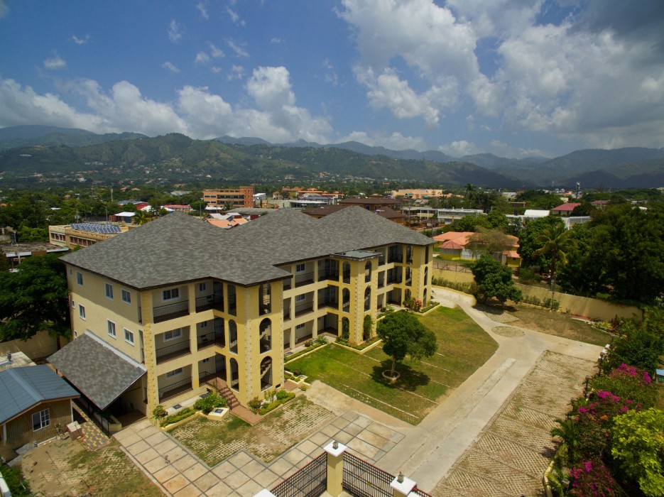 new kingston guest apartment at donhead