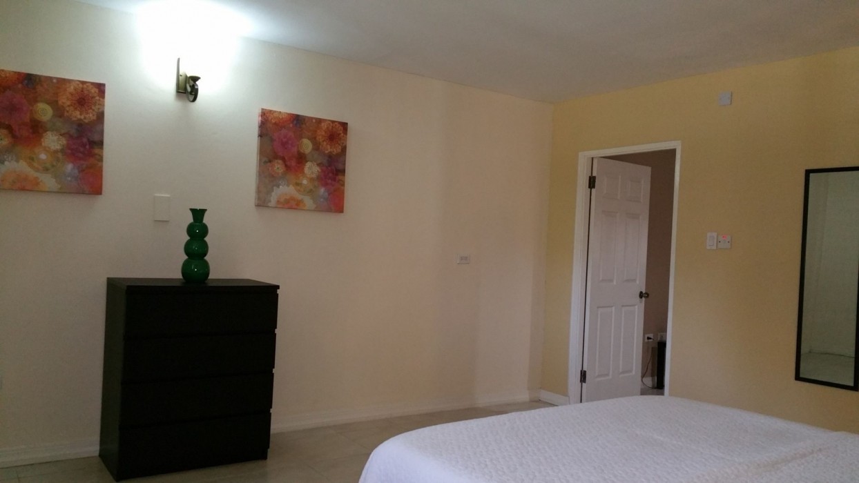 new kingston guest apartment at donhead