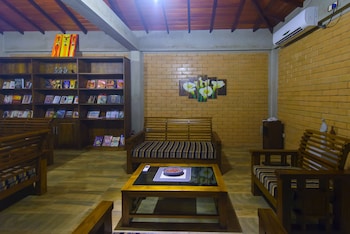 Karunakarala Ayurveda Resort,Minuwangoda>>Kammala,3.5 star
