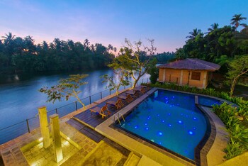 Karunakarala Ayurveda Resort,Minuwangoda>>Kammala,3.5 star