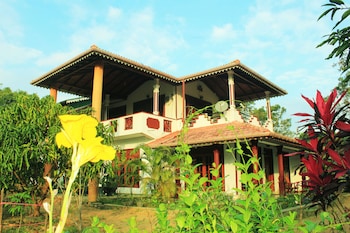sinhagiri villa