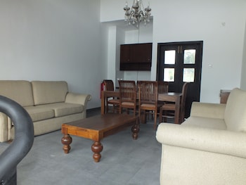 cottage 42