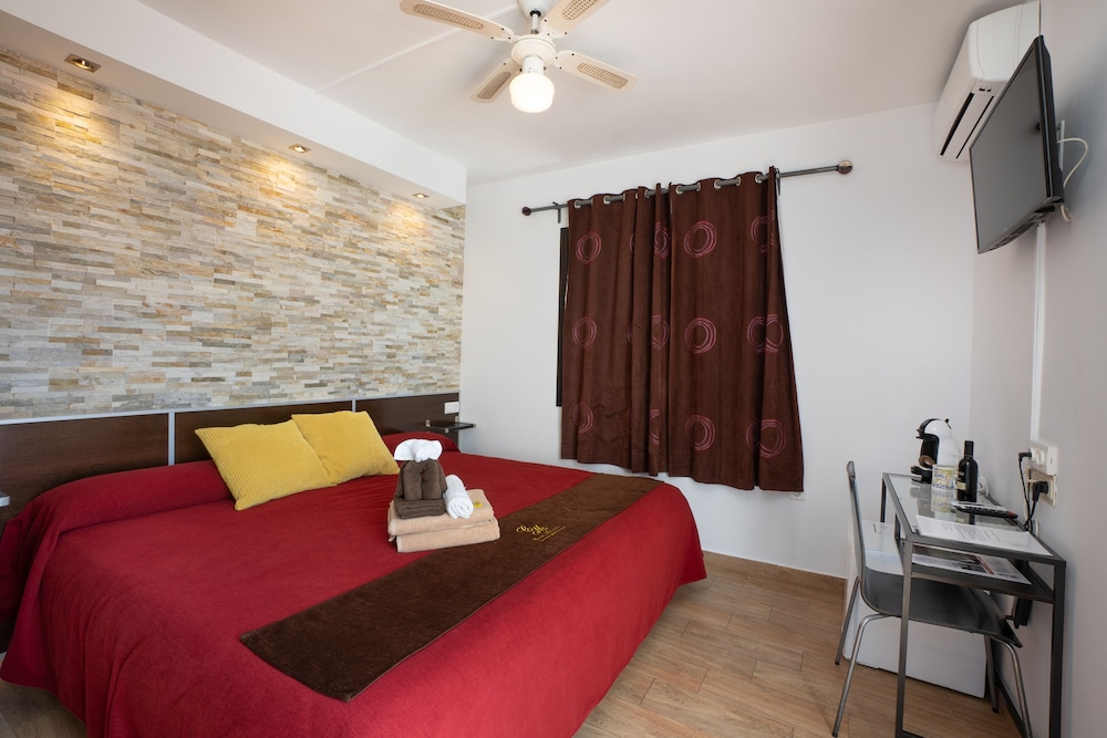 hostal casa mercedes