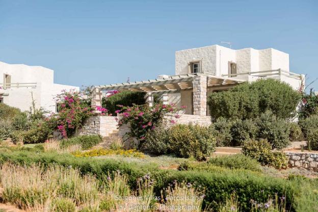 paros