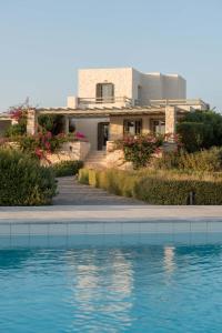 paros