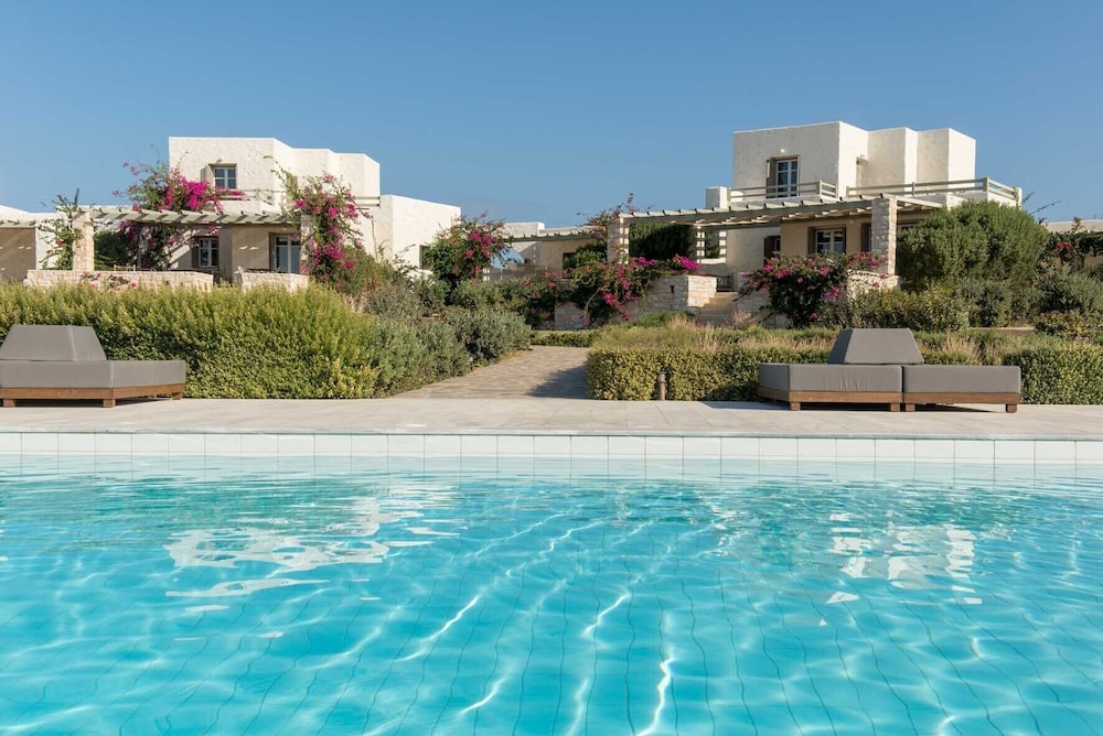 paros