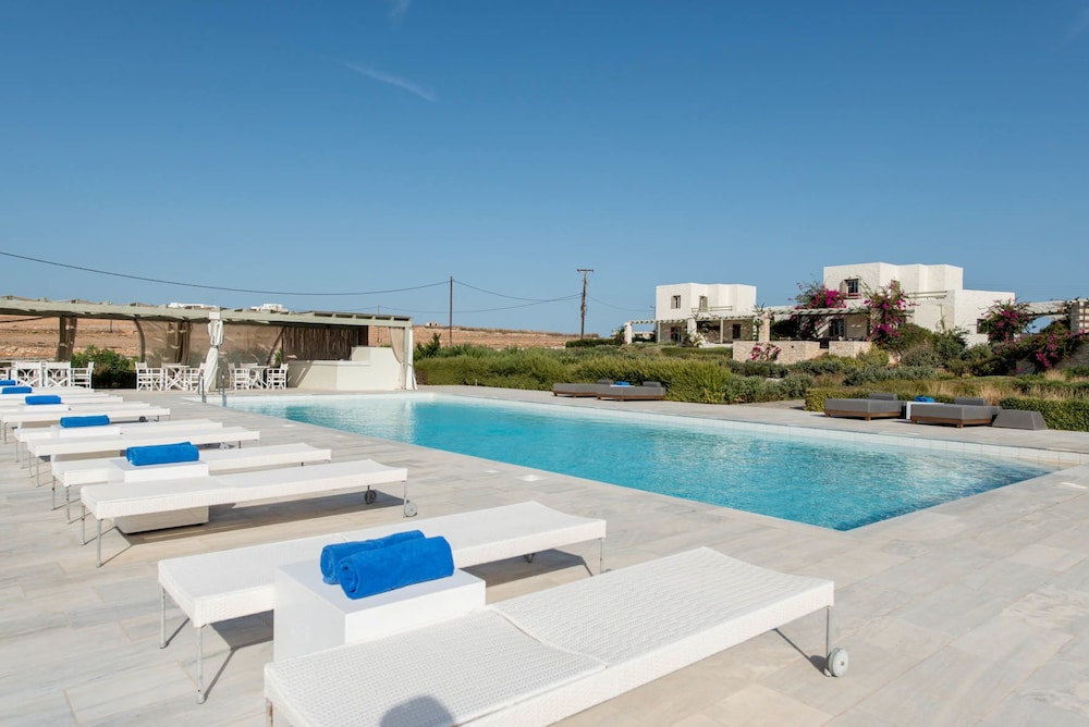 paros