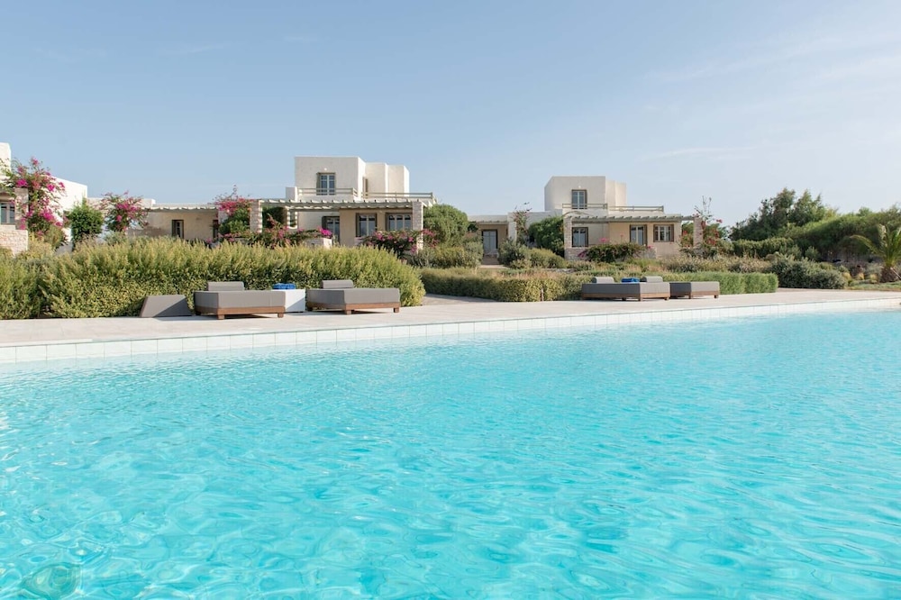 paros