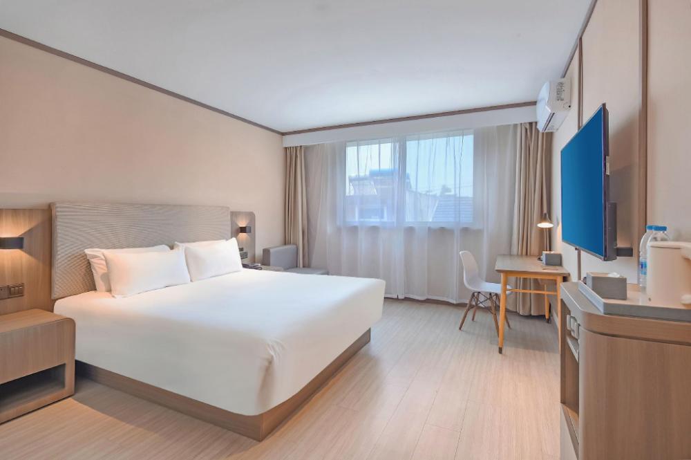 hanting hotel yizheng gongnong road