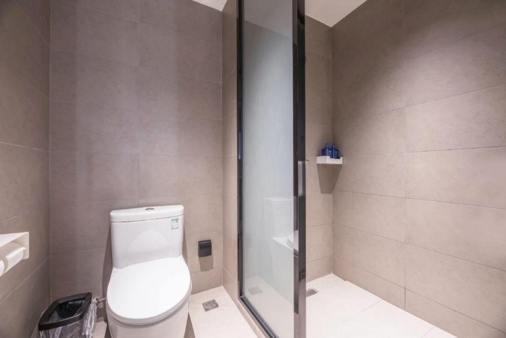 hanting hotel yizheng gongnong road