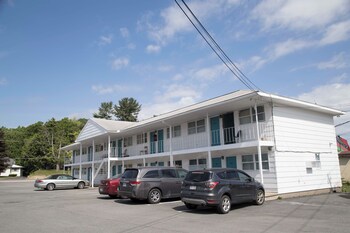 lake george residence llc