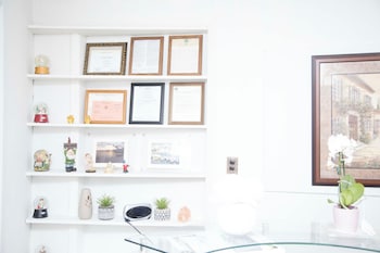 lake george residence llc