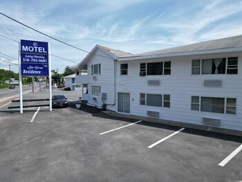 lake george residence llc