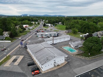 lake george residence llc