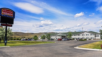 fairbridge inn express dillon