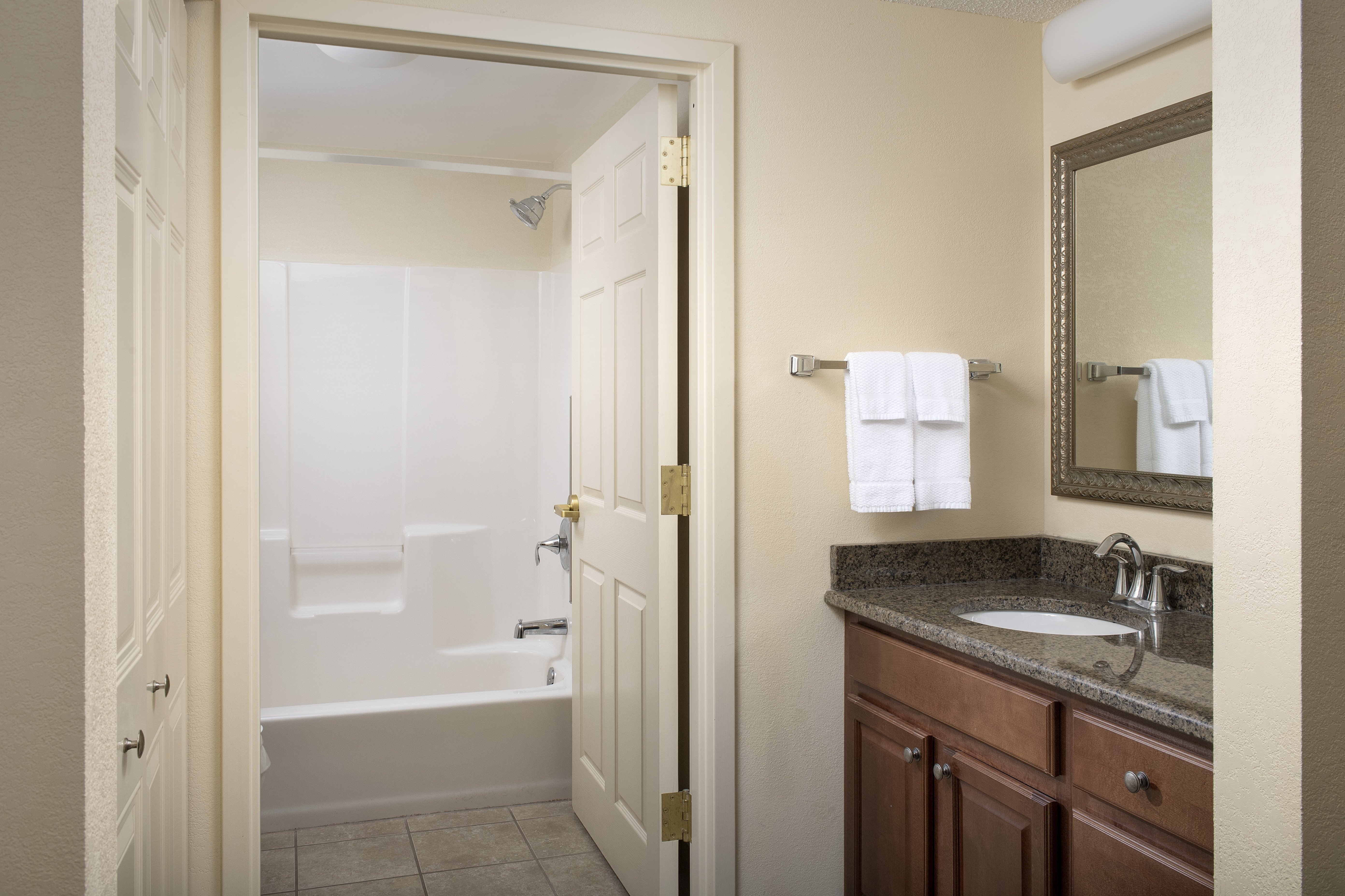 staybridge suites north brunswick by ihg