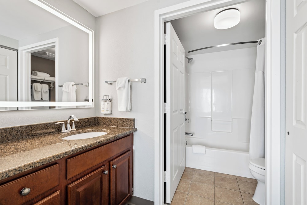 staybridge suites north brunswick by ihg