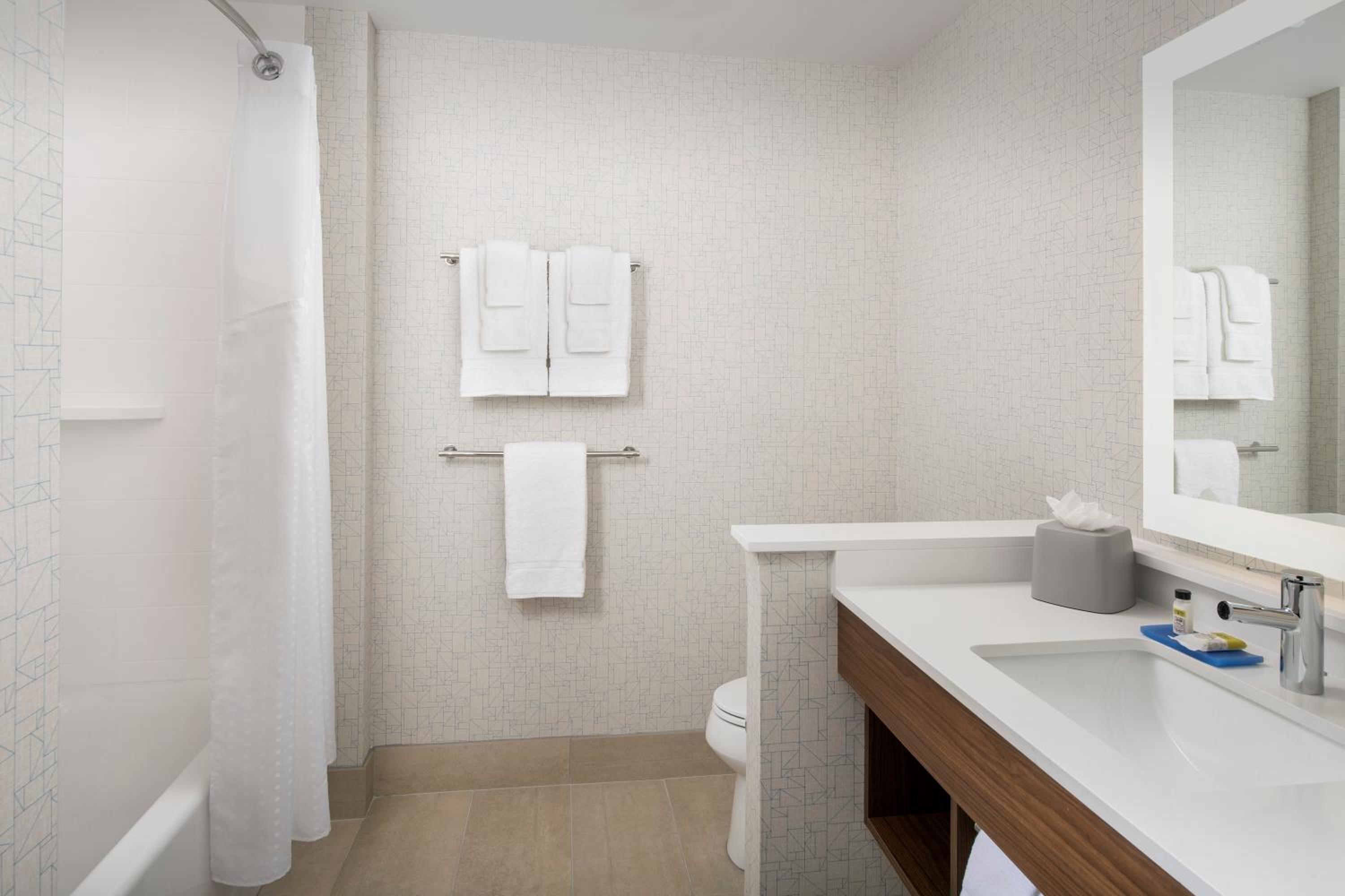 staybridge suites north brunswick by ihg