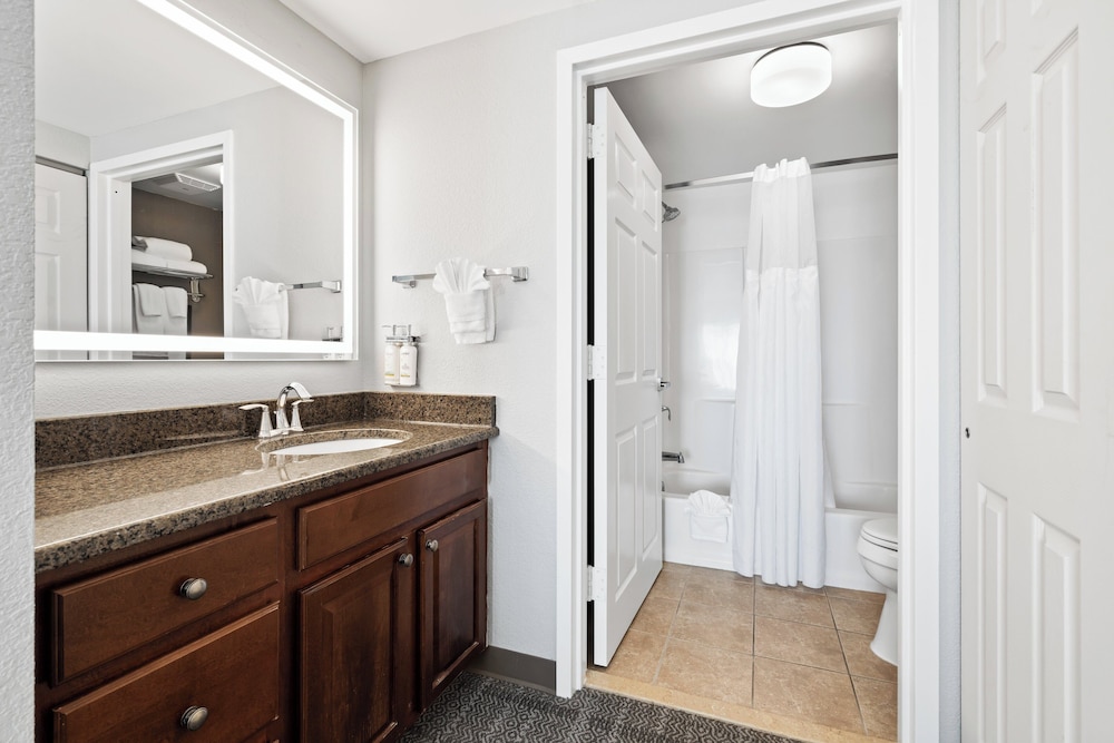 staybridge suites north brunswick by ihg