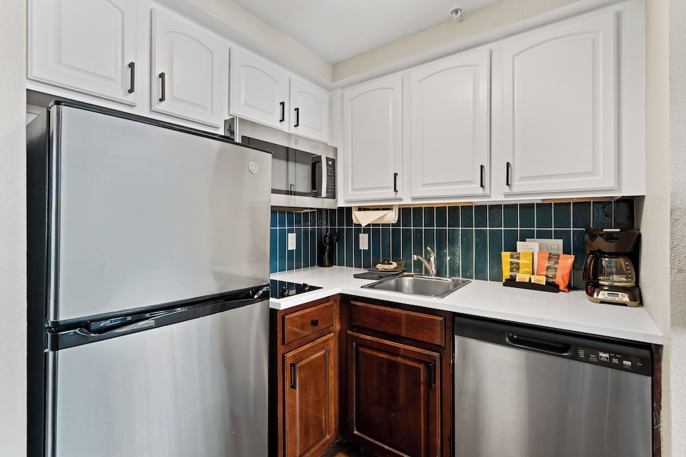 staybridge suites north brunswick by ihg