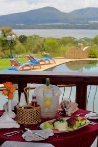 Naivasha Kongoni Lodge,Nakuru>>Lake Naivasha,4 star