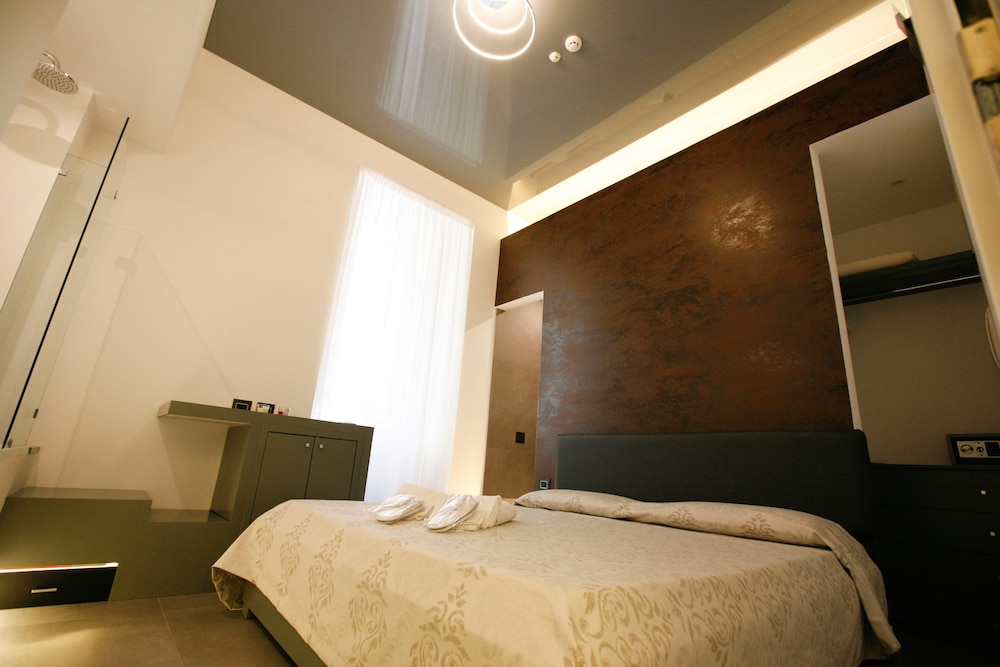relais piazza del plebiscito