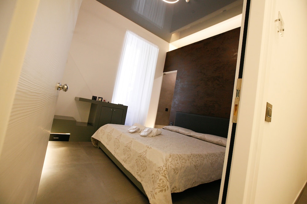 relais piazza del plebiscito