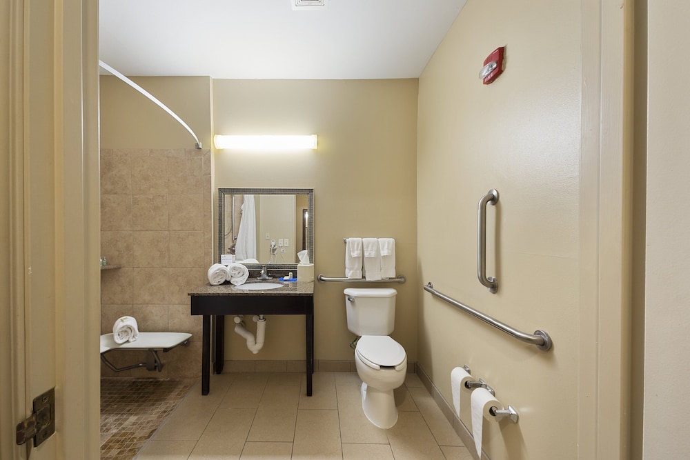 holiday inn express bloomington west by ihg