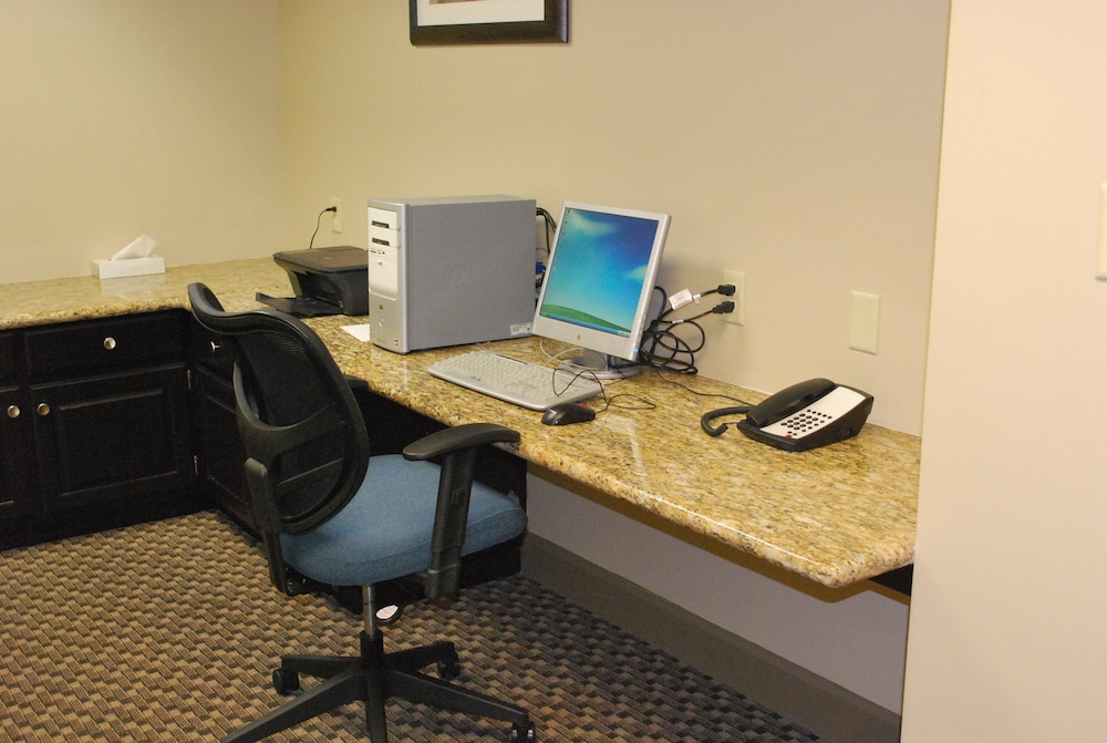 holiday inn express bloomington west by ihg