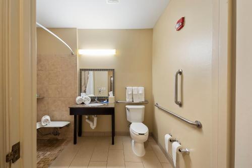 holiday inn express bloomington west by ihg