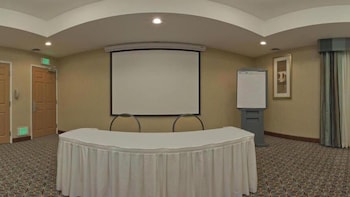 Homewood Suites By Hilton South Bend Notre Dame Area,Roseland>>Mishawaka,3 star