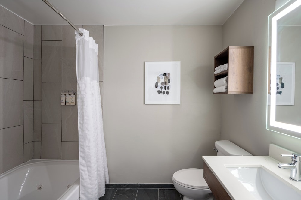 staybridge suites west des moines by ihg