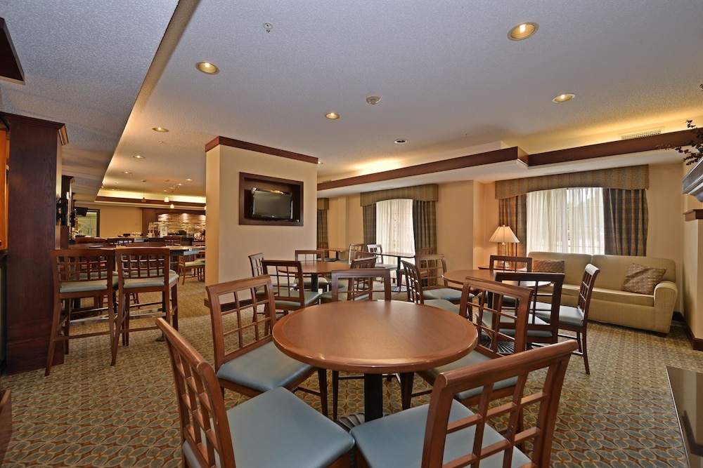 staybridge suites west des moines by ihg