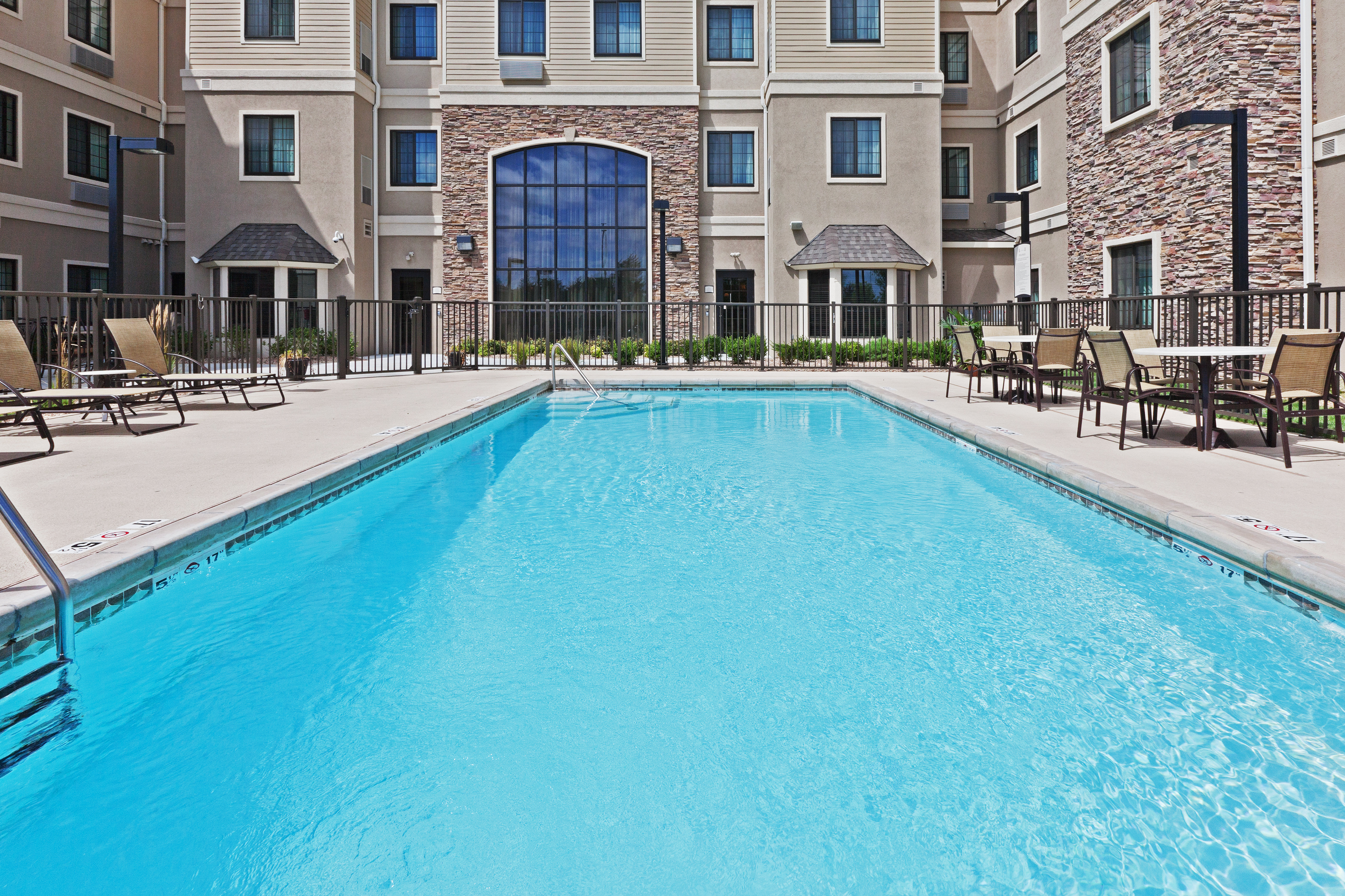 staybridge suites wichita by ihg