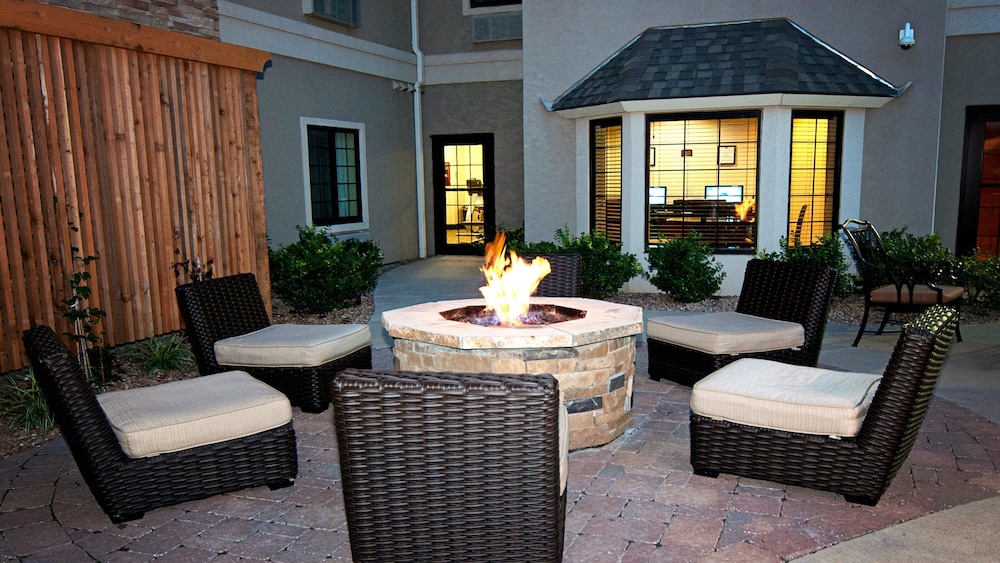 staybridge suites wichita by ihg