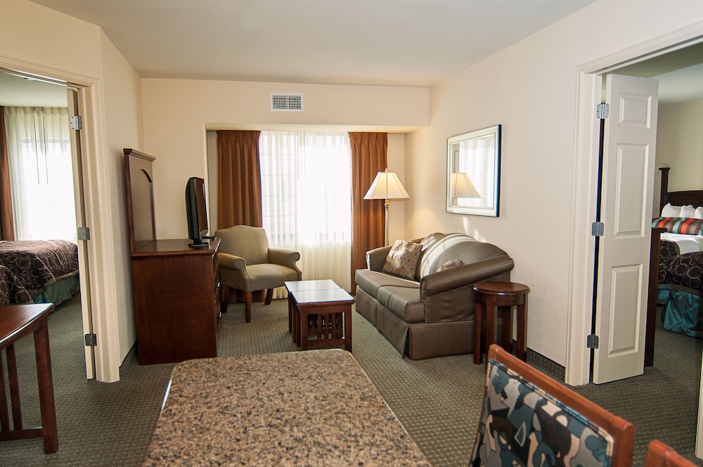 staybridge suites wichita by ihg