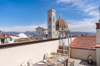 repubblica firenze luxury apartments una esperienze