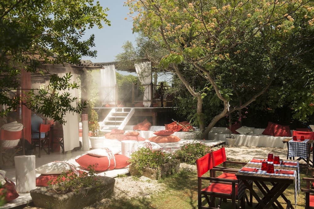 su gologone experience hotel