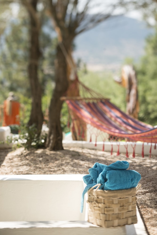 su gologone experience hotel