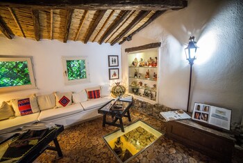 su gologone experience hotel