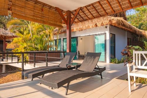 sanctuary nam ngum beach resort