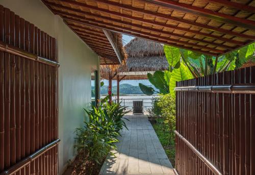sanctuary nam ngum beach resort